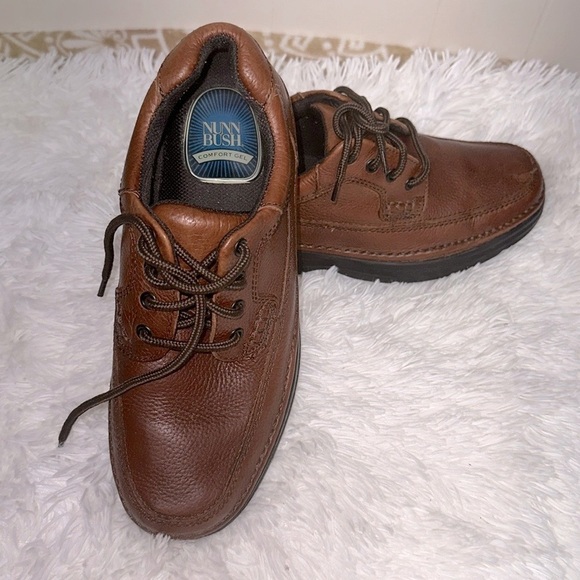 NUNN BUSH Brown * Cameron Casual Oxford Walking Shoe Sz 9 - Picture 1 of 13